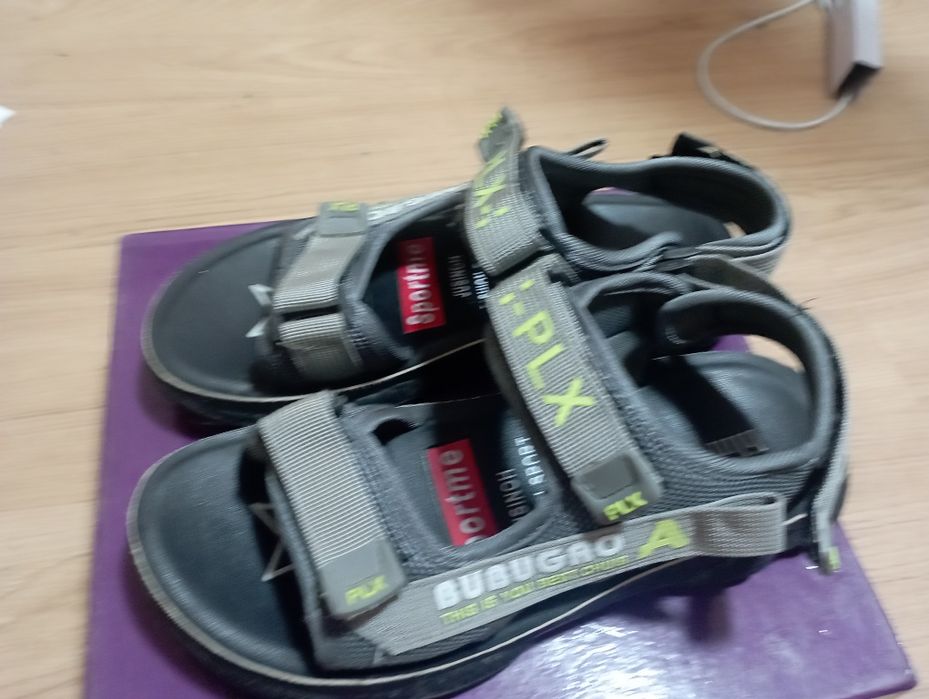 Продам сандали в отличном состоянии