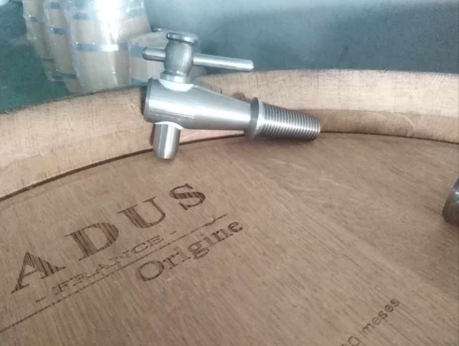Torneiras em Inox para barris/pipos em madeira