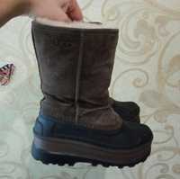 Дитячі теплі уггі ugg waterproof snow  черевики зимові осінні 34 33