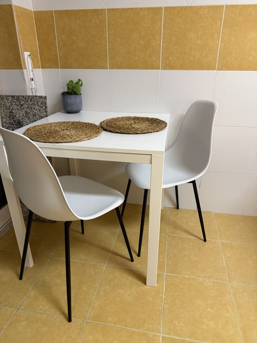 Mesa 75x75cm (Ikea)
