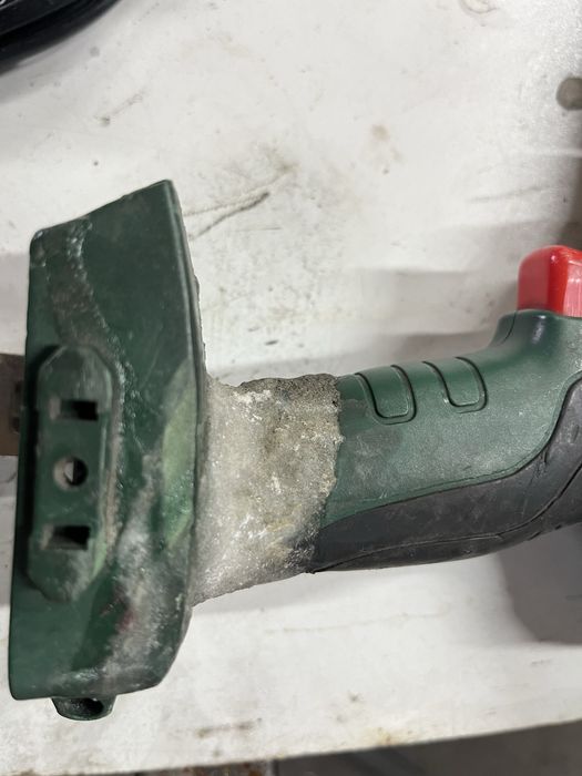 Шуруповерт DWT ABS-18 L