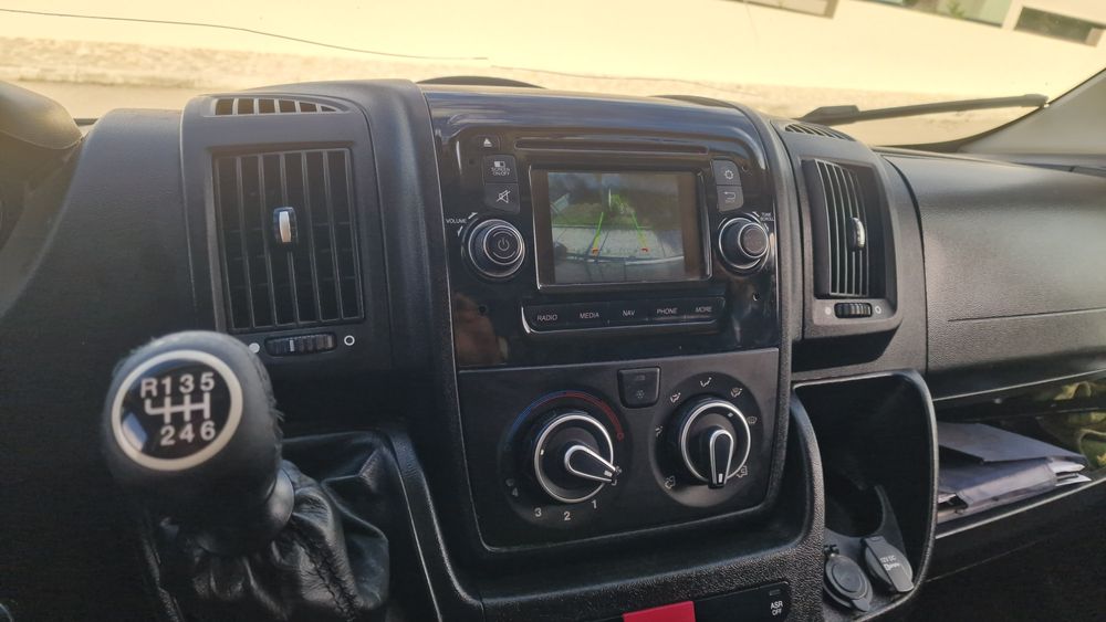 Peugeot Boxer Premium