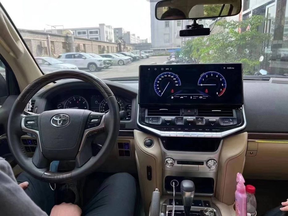 Магнитола, мультимедиа Toyota Land Cruiser 200