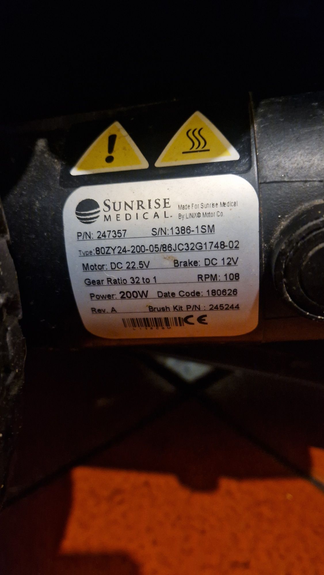Vendo cadeira de rodas eléctrica