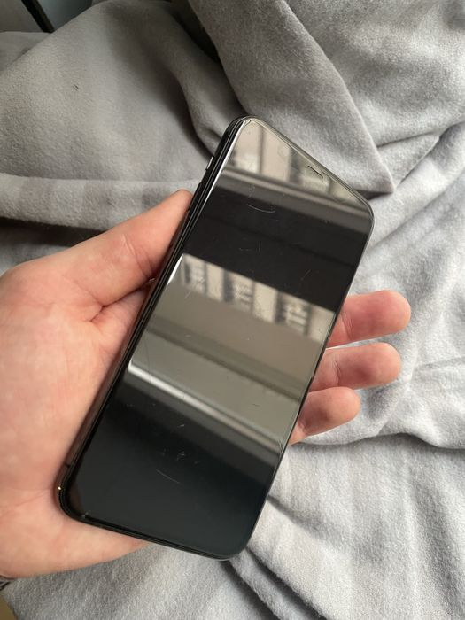 Telefon iPhone 11 pro