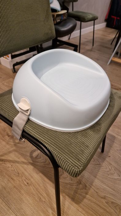 Babybjorn nakładka na krzesło do karmienia dzieci stan bardzo dobry