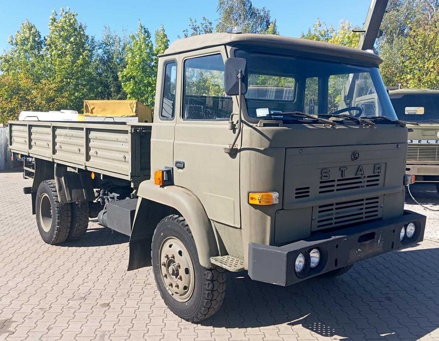 Star 200 skrzyniowy z wojska