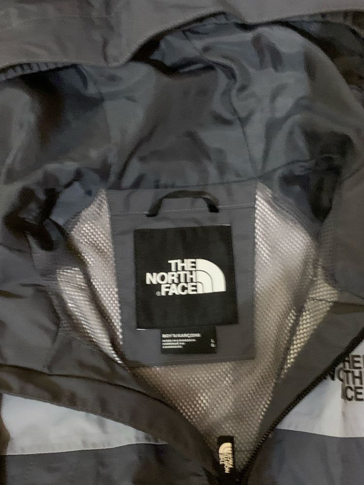 Вітровка TNF 11-12 р
