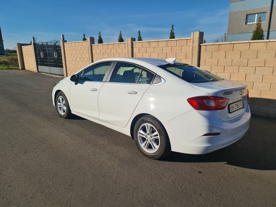 Chevrolet Cruze  продам свой авто
