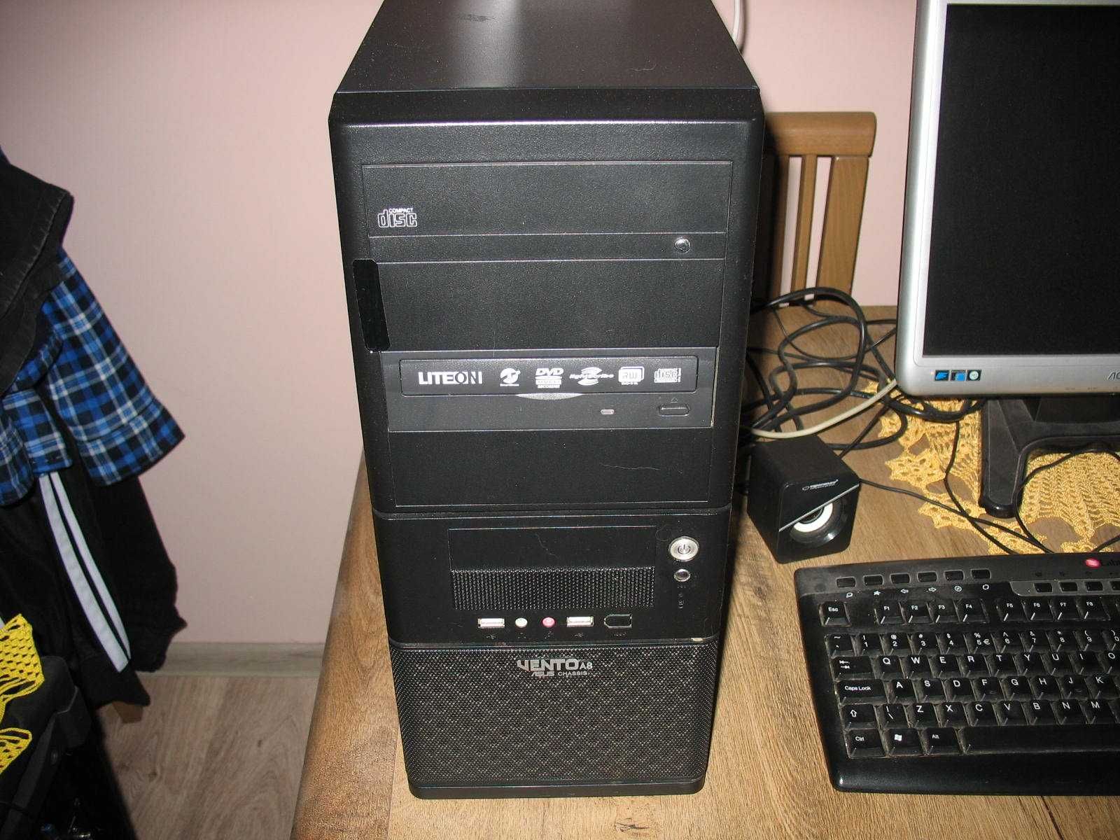 Sprzedam Komputer stacjonarny PC Asus Vento A8 -  z wyposażeniem