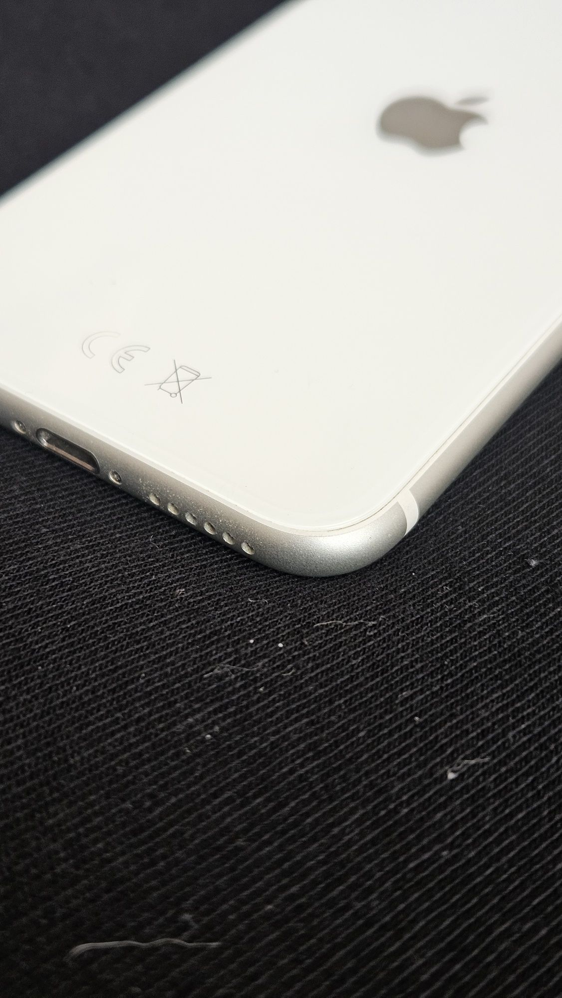 iPhone SE 85% Ideał