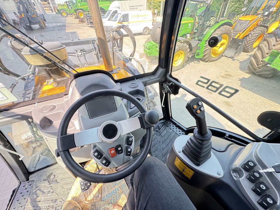 Екскаватор-навантажувач TARSUS 885 (аналог JCB 3CX)