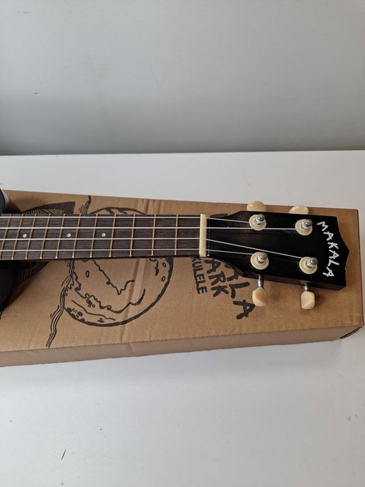 Ukulele MAKALA MKSSBLK2006 sopran