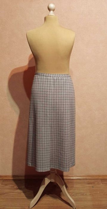 Элегантная комфортная юбка в гусиною лапку (Англия).