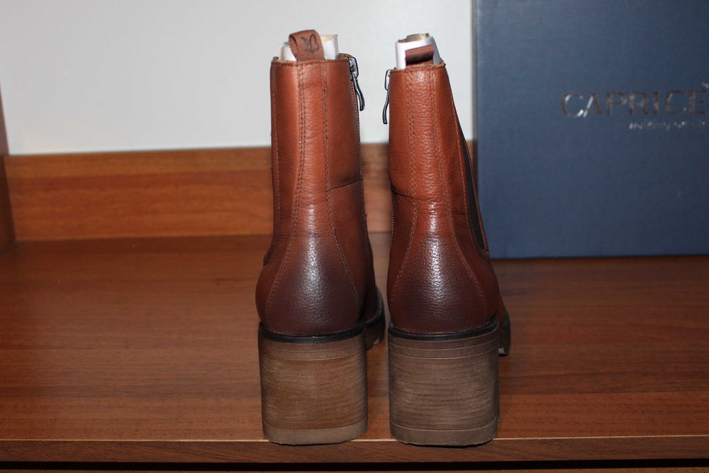 Шкіряні ботильйони, челсі Caprice 36 розмір