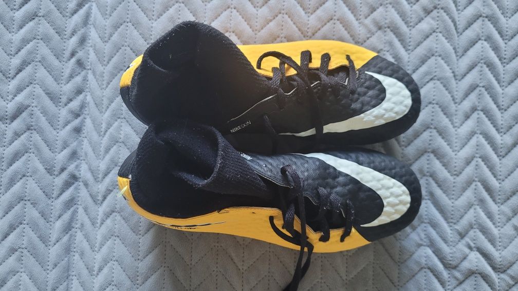 Korki Nike HYPERVENOM rozmiar 38,5