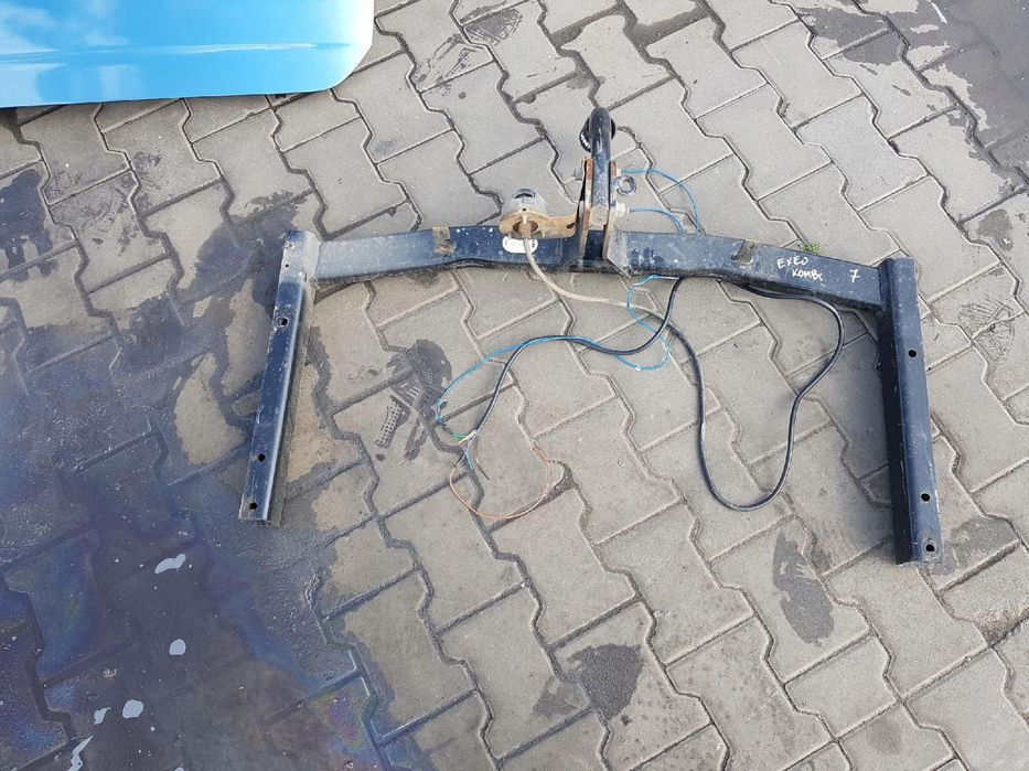 SEAT EXEO 09-13r AUDI A4 B7 KOMBI HAK HOLOWNICZY