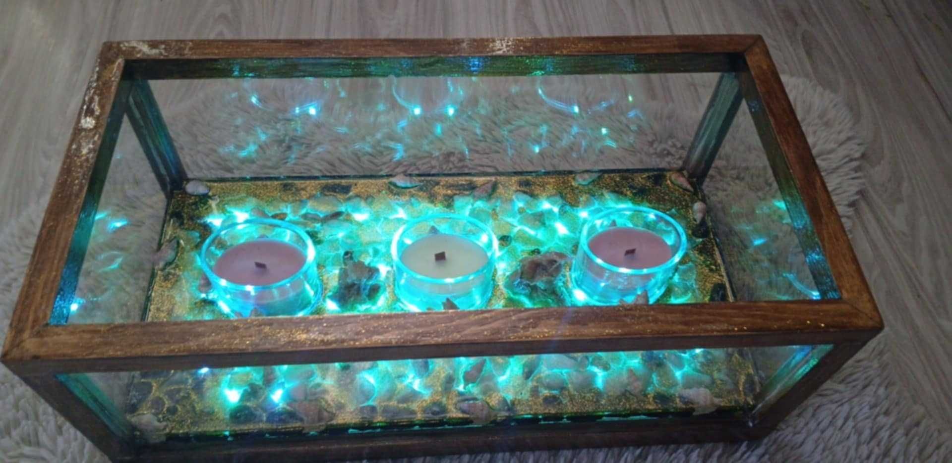 Piękny Świecznik, Świece z wosku oraz Oświetlenie led. Hand Made