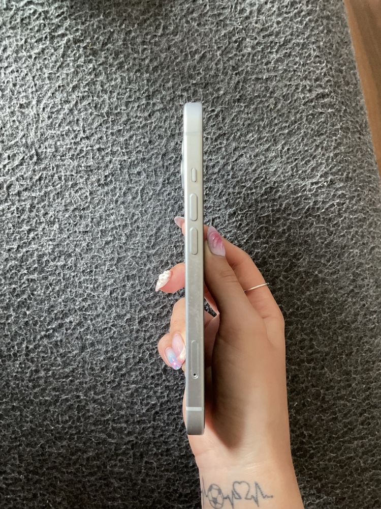 Iphone 15 stan bardzo dobry!!