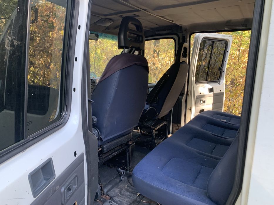 Продам хорошу машину торг хороший