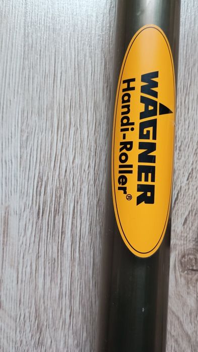 Wałek malarski z pompką Wagner