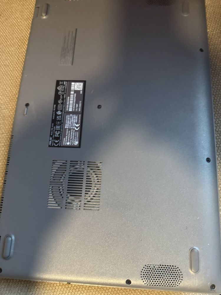 Laptop asus 15 cal 8gb ram ddr4 512 gb ssd
