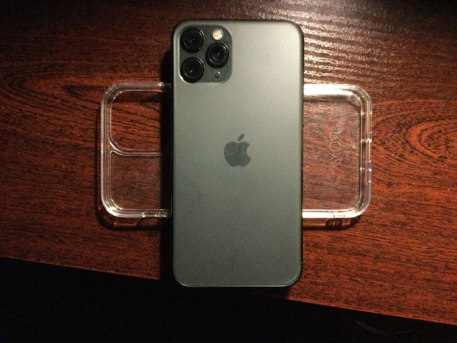IPhone 11 pro w bardzo dobrym stanie.