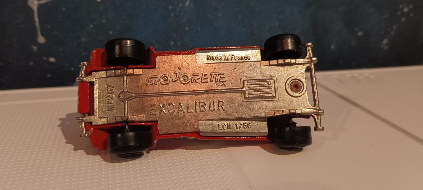 Majorette excalibur 1:56