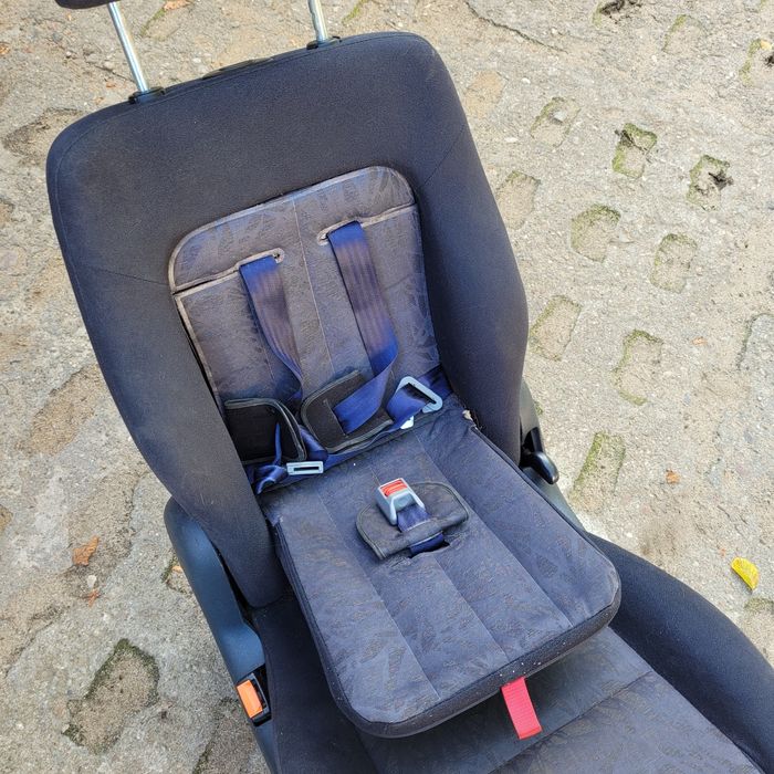 Fotel z fotelikiem tył lewy drugi trzeci rząd vw sharan Alhambra