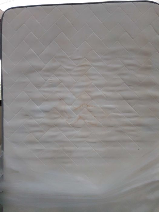 Colchão como novo