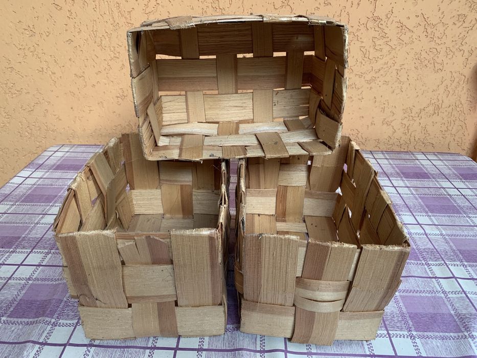 Кошики (корзинки) матеріал - сосна, для полуниці, лохини