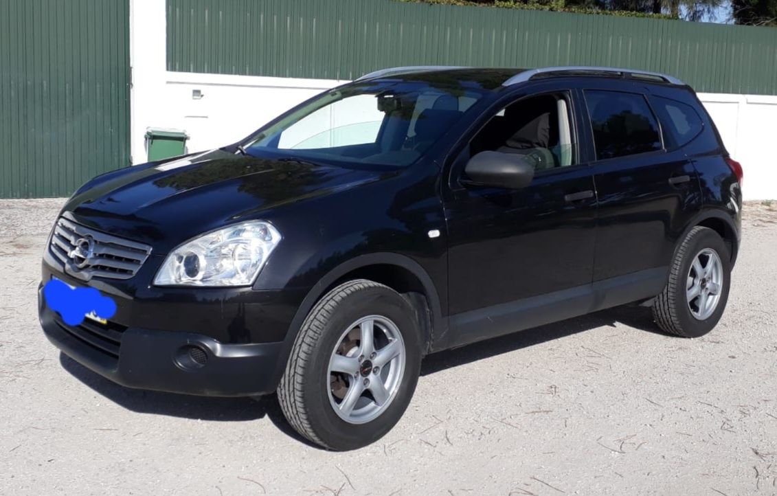 Nissan Qashqai+2