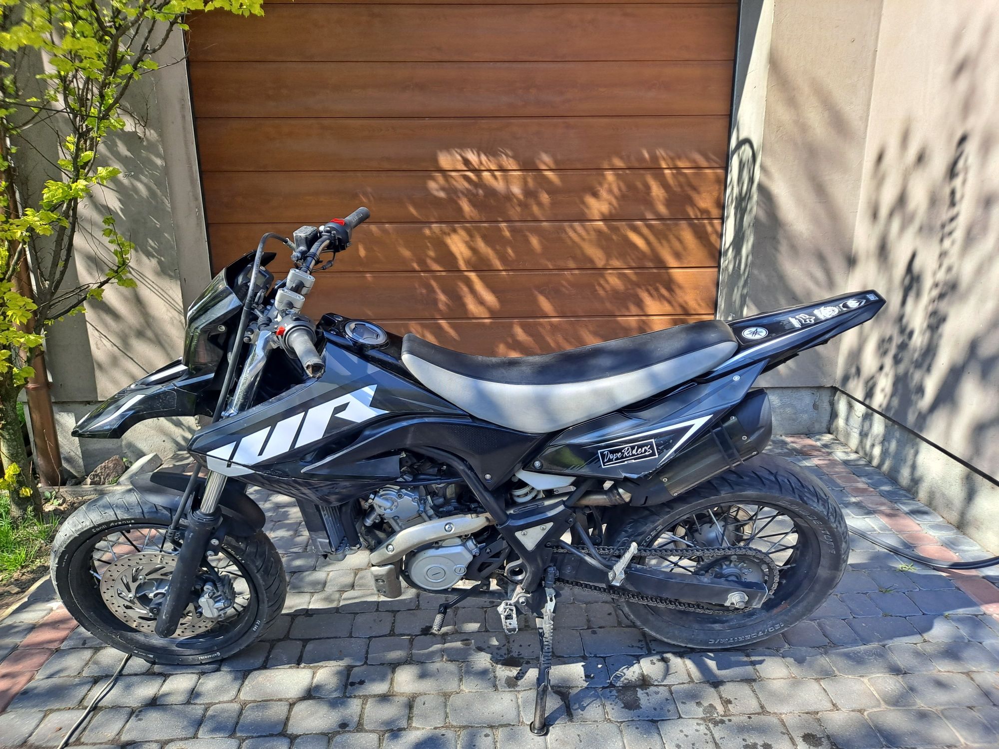 Yamaha wr 125 supermoto