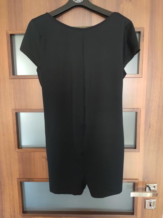 Kombinezon ciążowy z krzyżowaniem na plecach rozmiar M