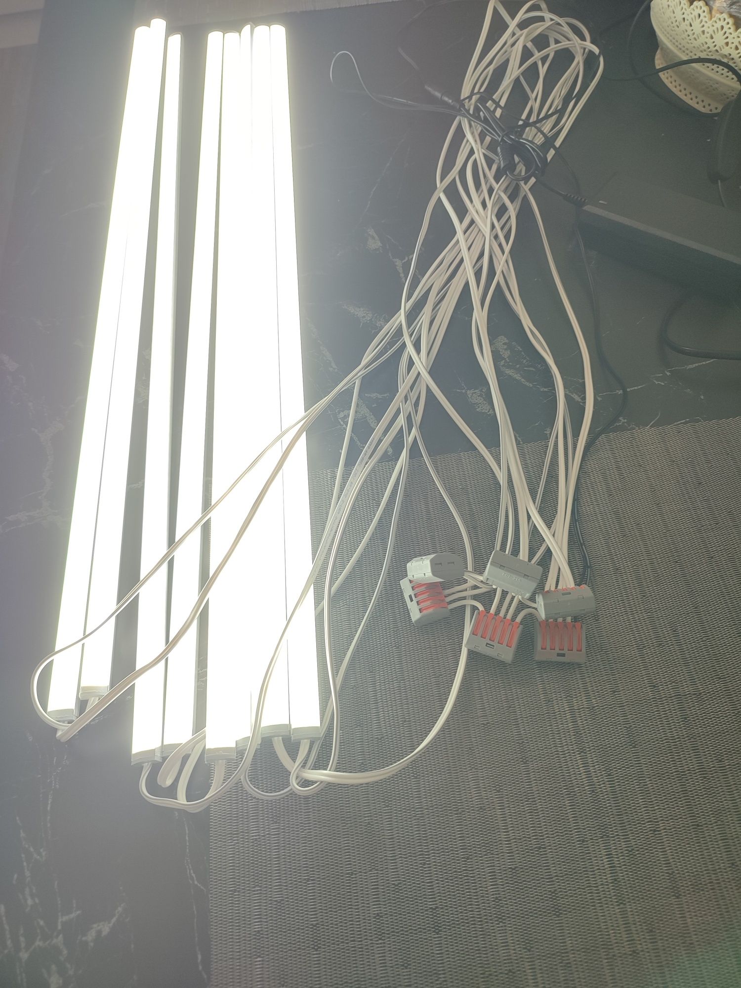 Комплект LED-підсвітки із захисним профілем