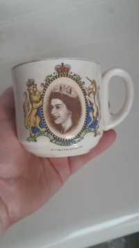 Chávena da coroação da rainha Elizabeth II