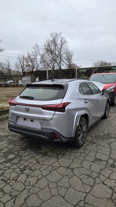 Lexus Ux 250H 2.0 AWD F Sport Design 2023