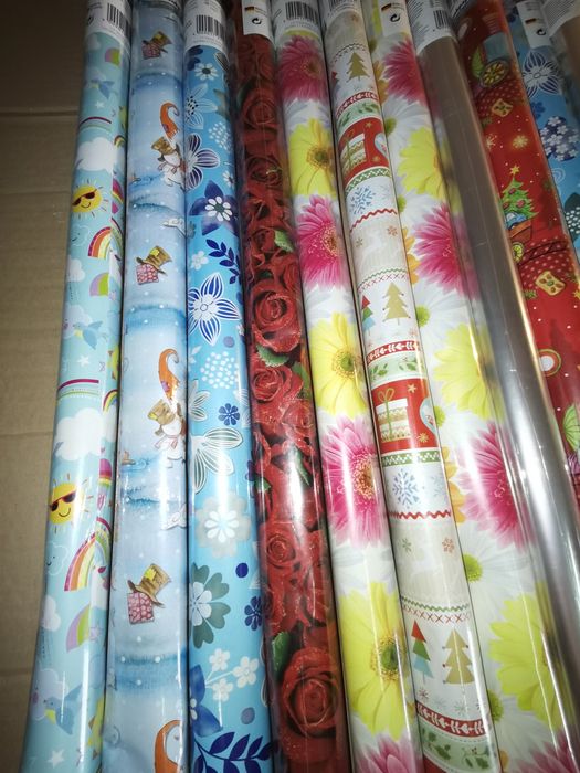 Papier  do prezętów niemiecki