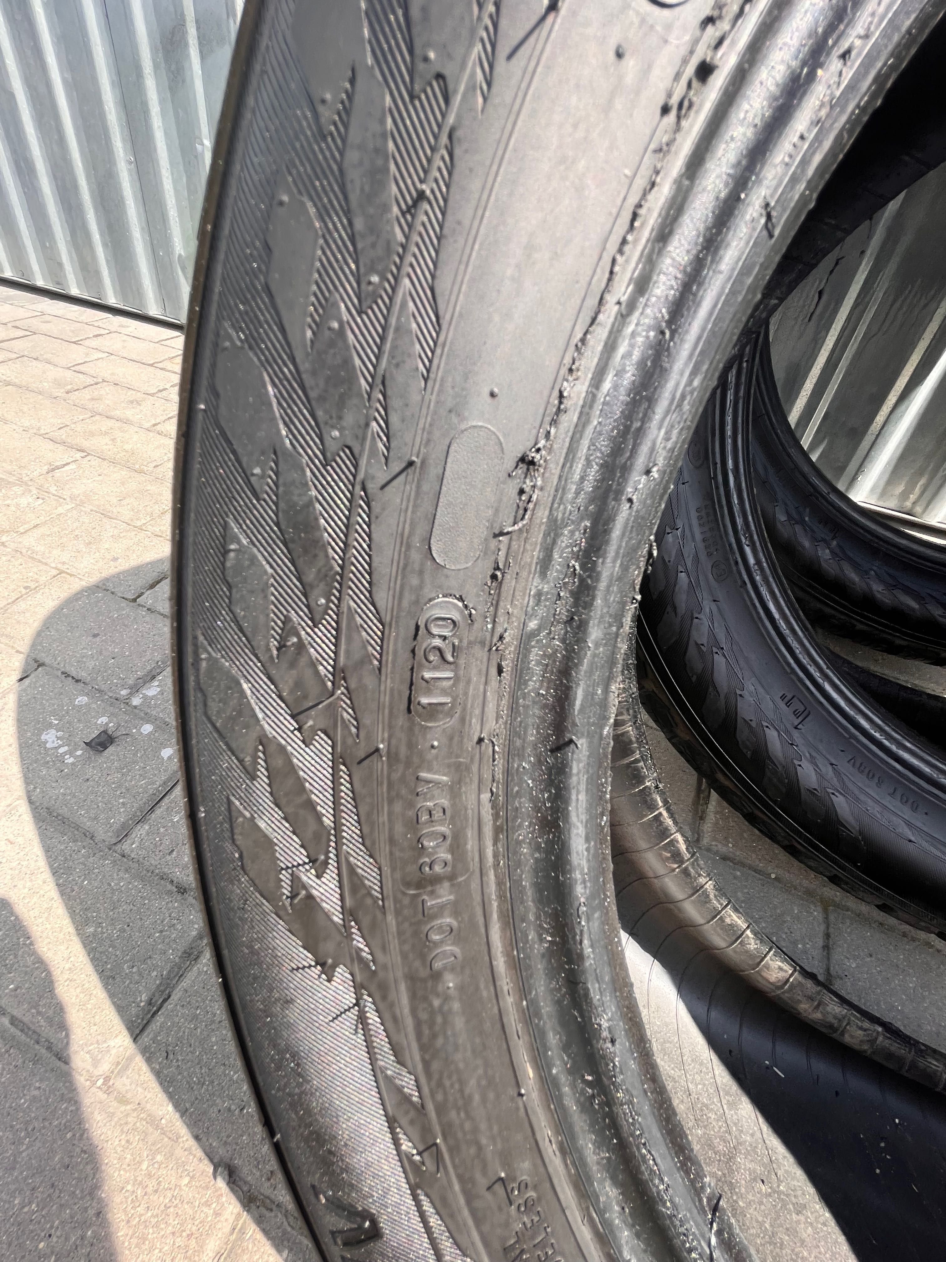 Opony nordyckie Nokian Hakkapeliitta 9 SUV 235/50 R18