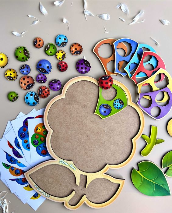 Sorter z kartkamy "Kwiat sedmiopłatkowy-2"