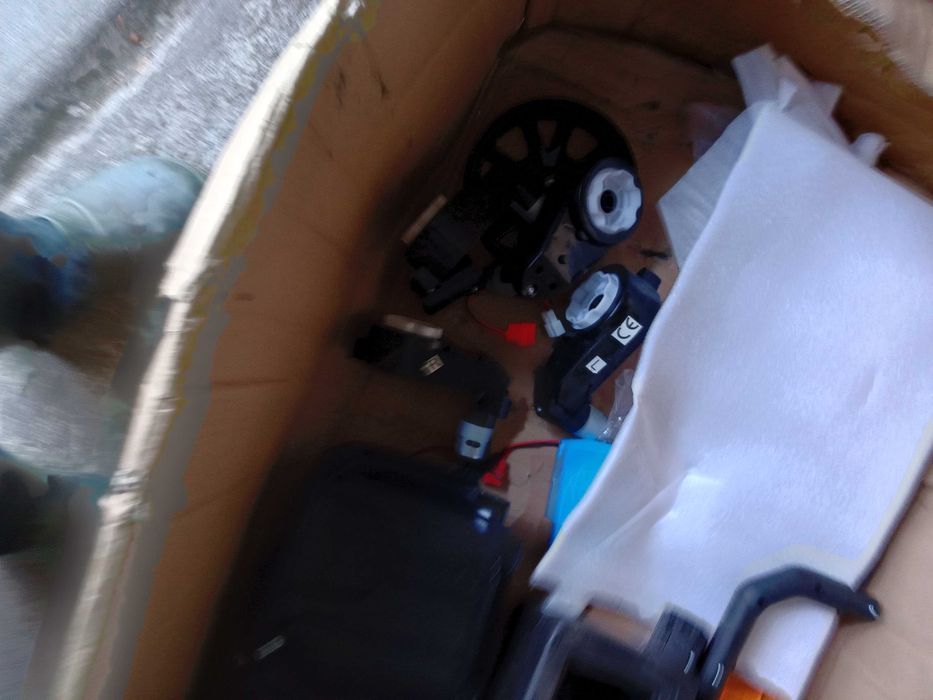 Auto na akumulator jeep