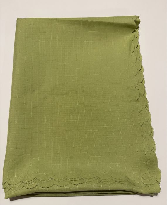 Obrus plamoodporny 125x162 cm seledynowy