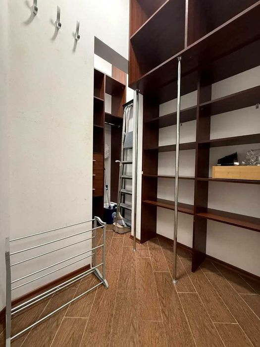 Сдаю в первые квартиру на долгий срок по улице Урловская 16/37