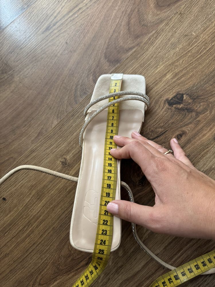 Sandalki na szpilce z cyrkoniami 39 rozm obcas 7 cm