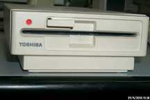 Drive Externa Toshiba PA7225E 5,25" – Peça Rara de Coleção