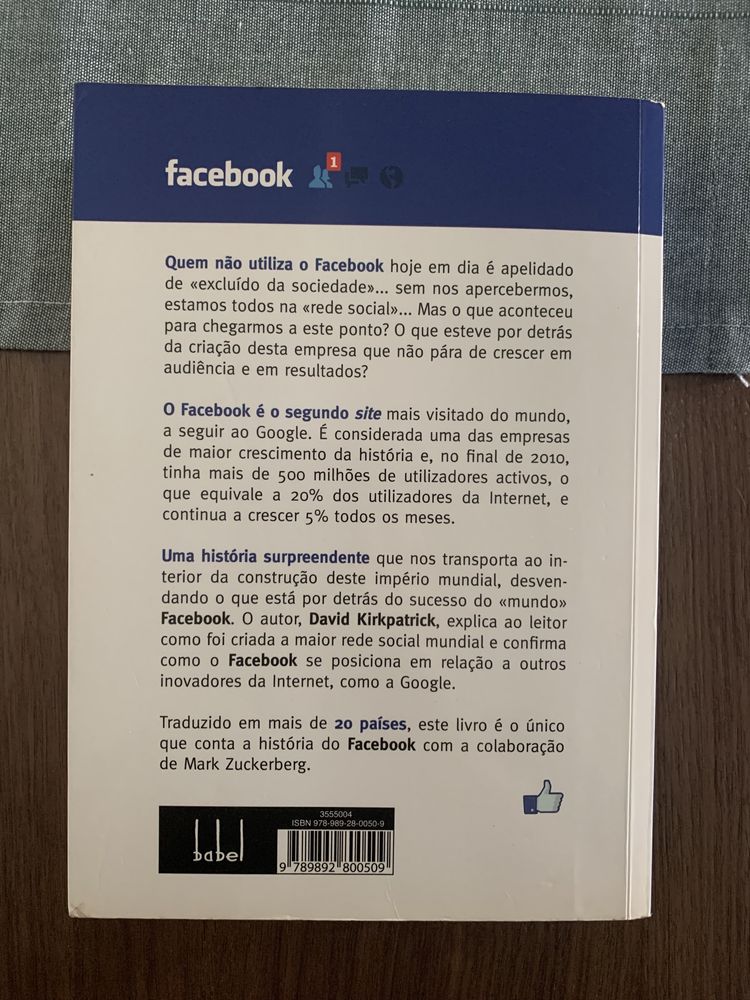 Livro “O efeito Facebook”