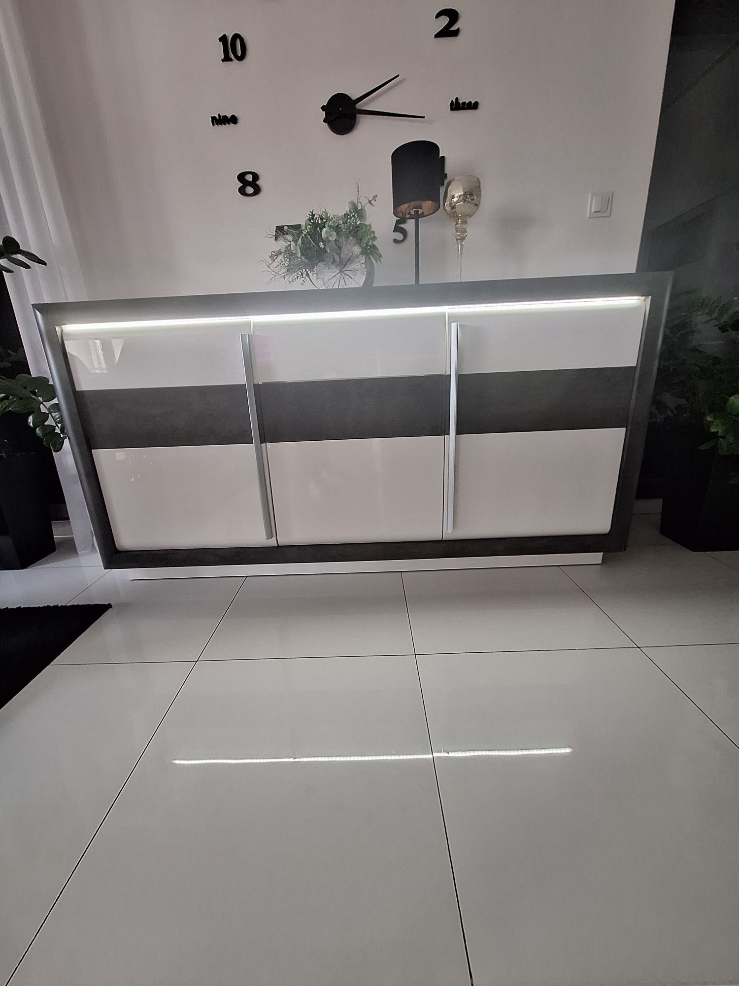 meble CANNE z oświetleniem led