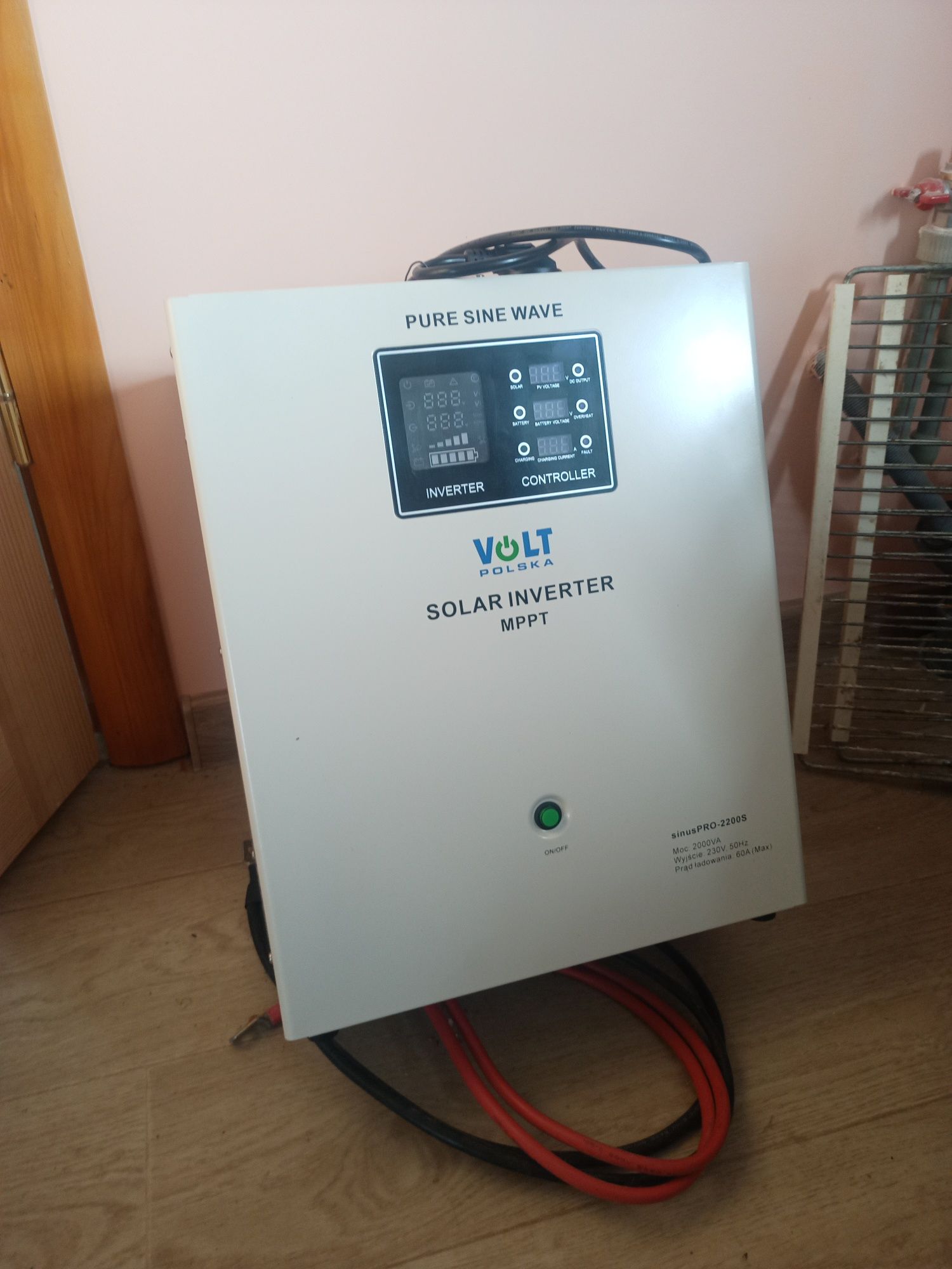 Продам ИБП Volt Polska(безперебойник) с подключением солнечных панелей