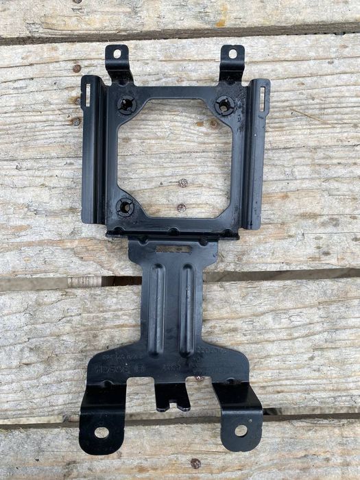 Porsche cayenne 9y0 кріплення радара в передньому бампері 9y0907574a