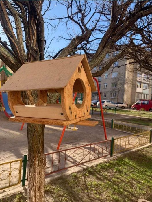 Продам двокімнатну квартиру центр Вишневого